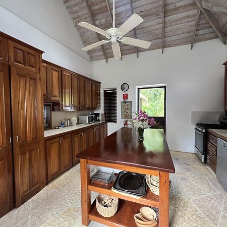 Authentic St, Lucian Experience At Prestigious 2-Bed Villa - Colibri Cottage Villa Soufrière エクステリア 写真