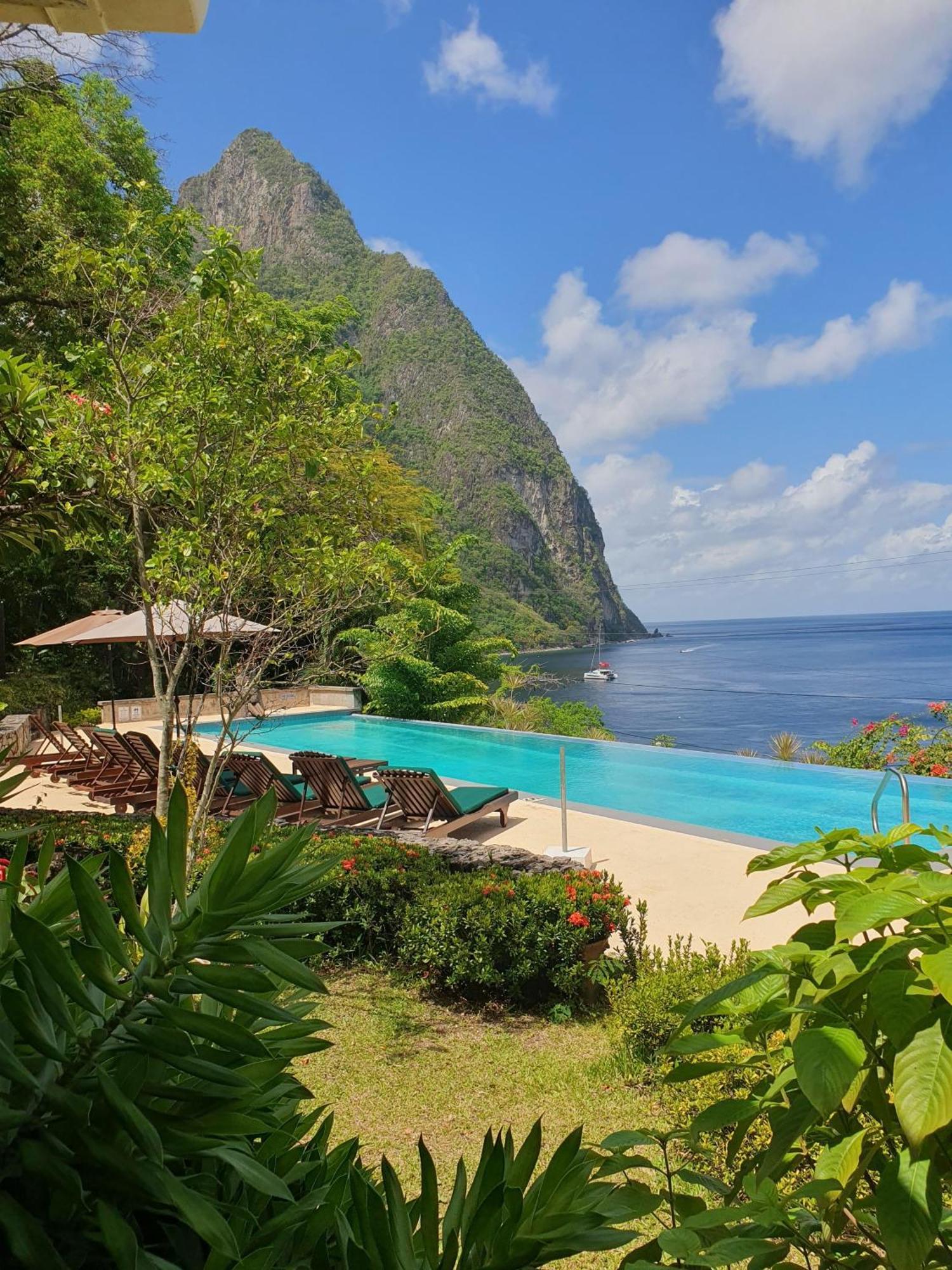 Authentic St, Lucian Experience At Prestigious 2-Bed Villa - Colibri Cottage Villa Soufrière エクステリア 写真