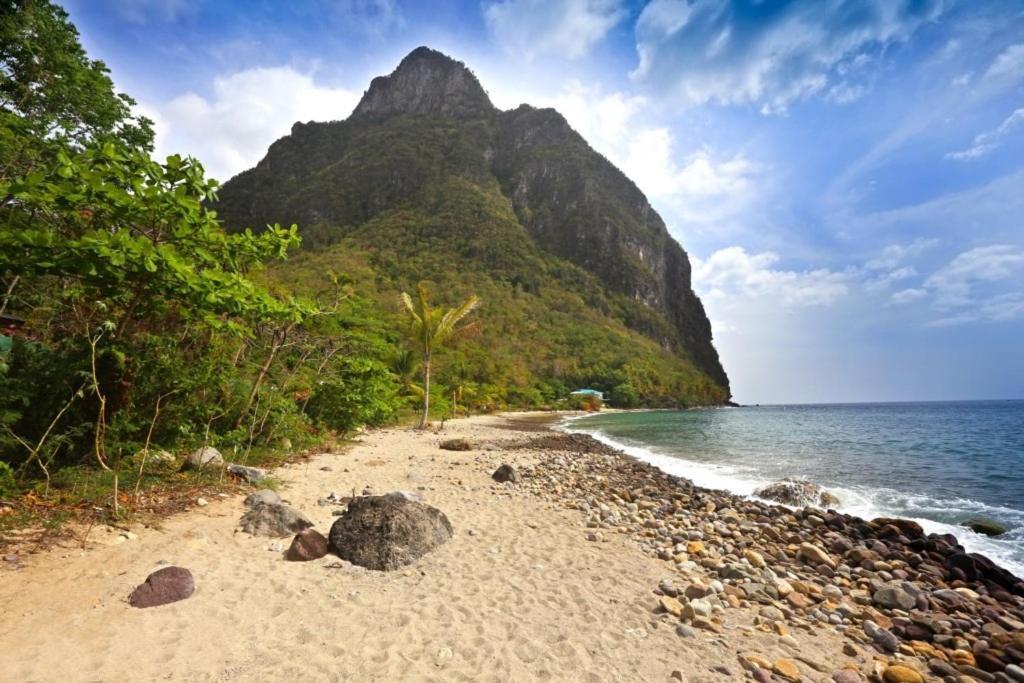 Authentic St, Lucian Experience At Prestigious 2-Bed Villa - Colibri Cottage Villa Soufrière エクステリア 写真